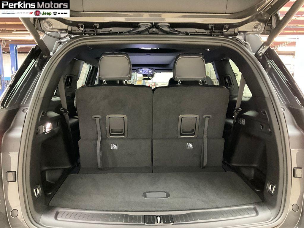 new 2025 Jeep Grand Cherokee L car, priced at $46,752