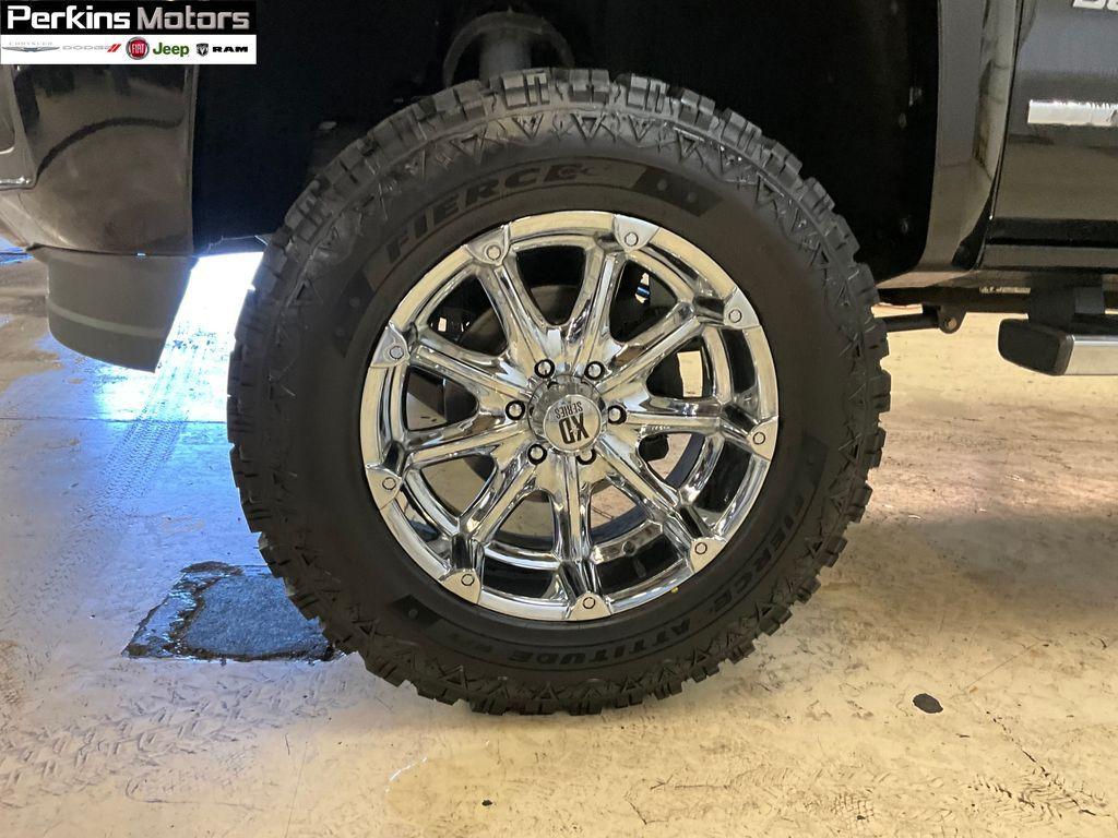 used 2015 GMC Sierra 1500 car, priced at $25,594
