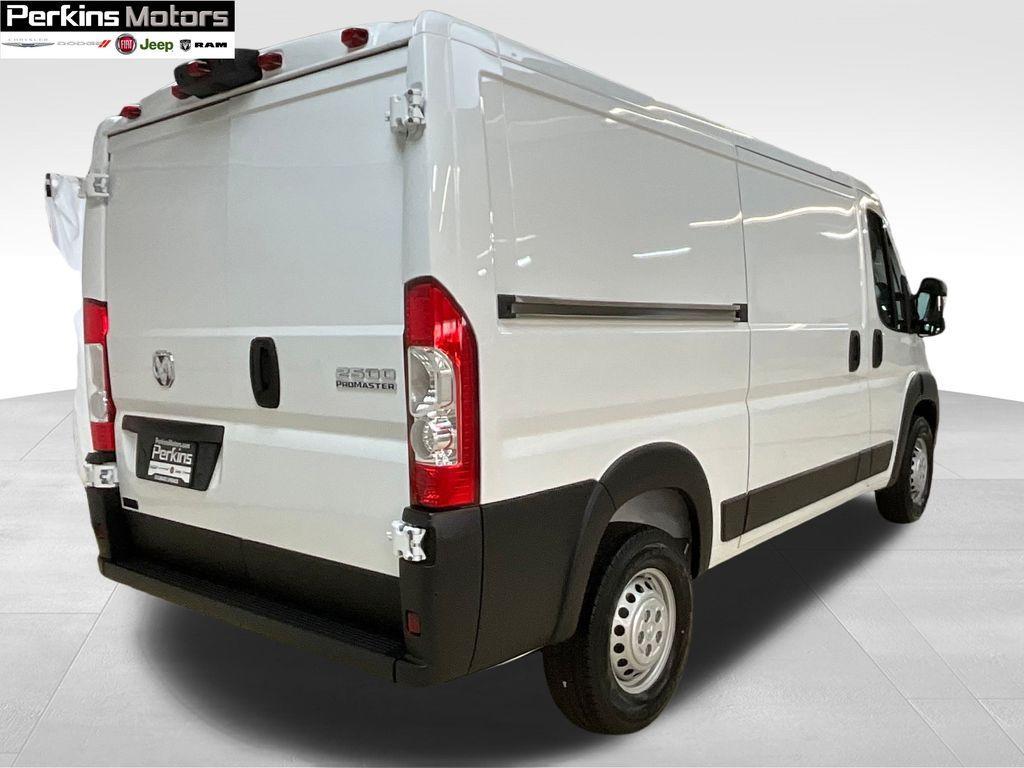 new 2026 Ram ProMaster 2500 car, priced at $47,329