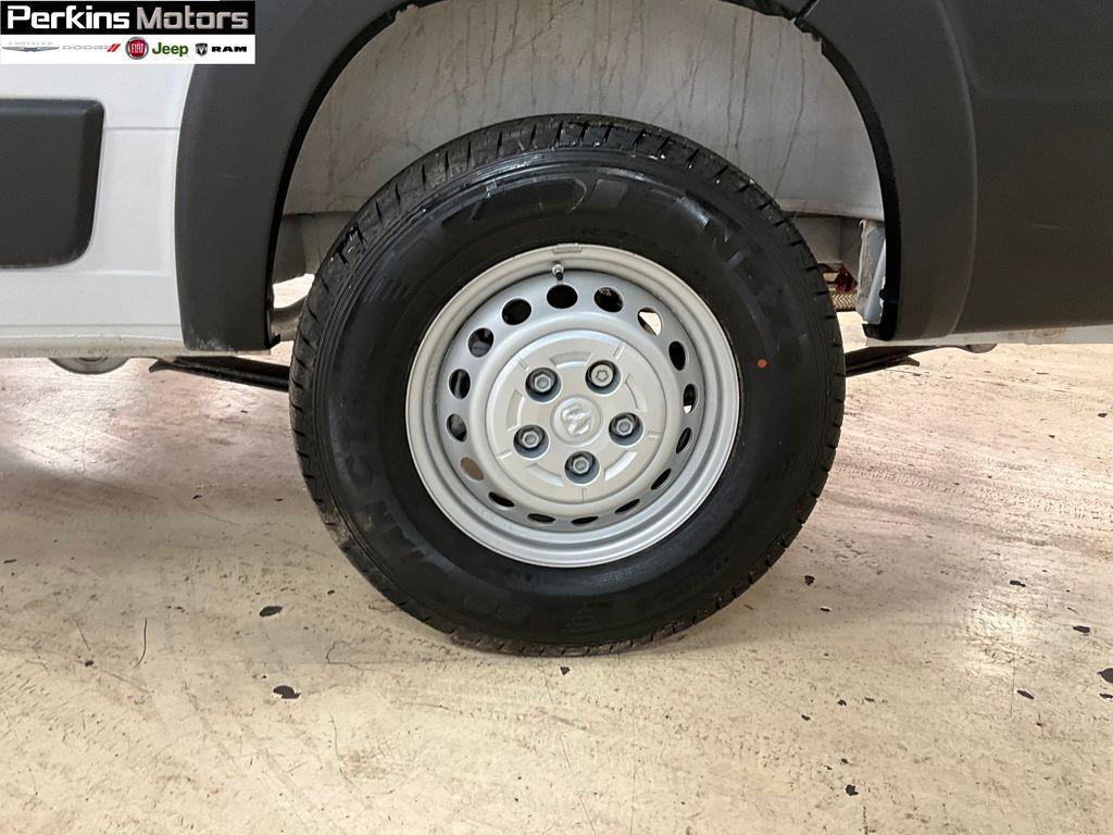 new 2025 Ram ProMaster 2500 car, priced at $47,751