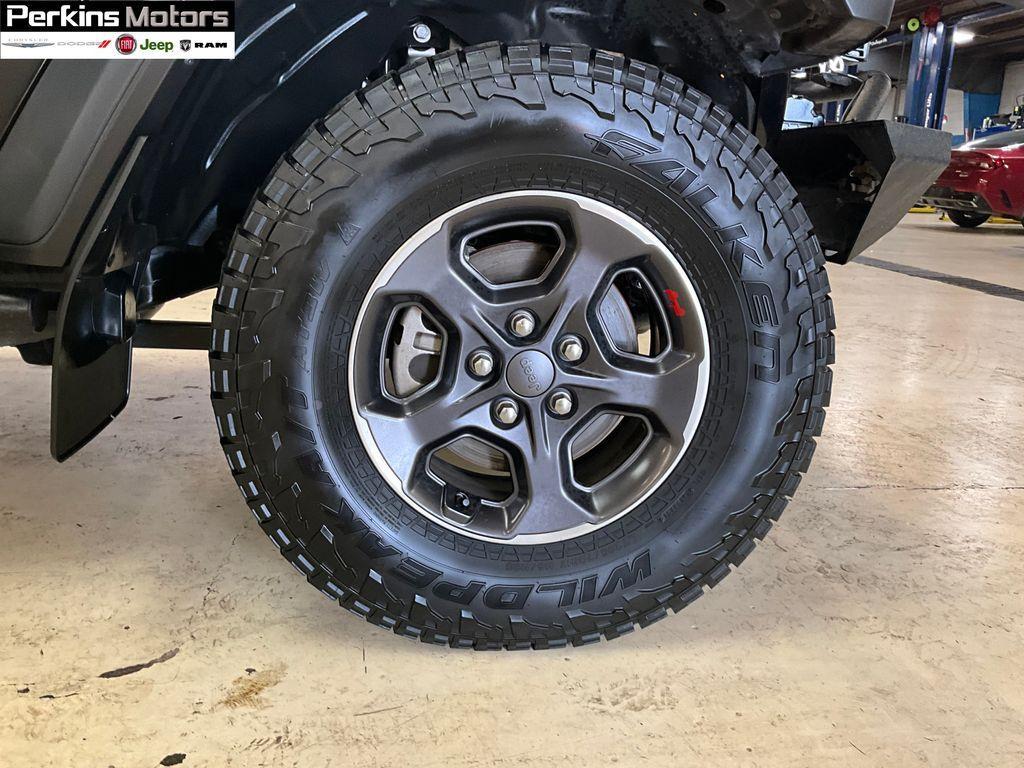 used 2022 Jeep Gladiator car, priced at $39,063