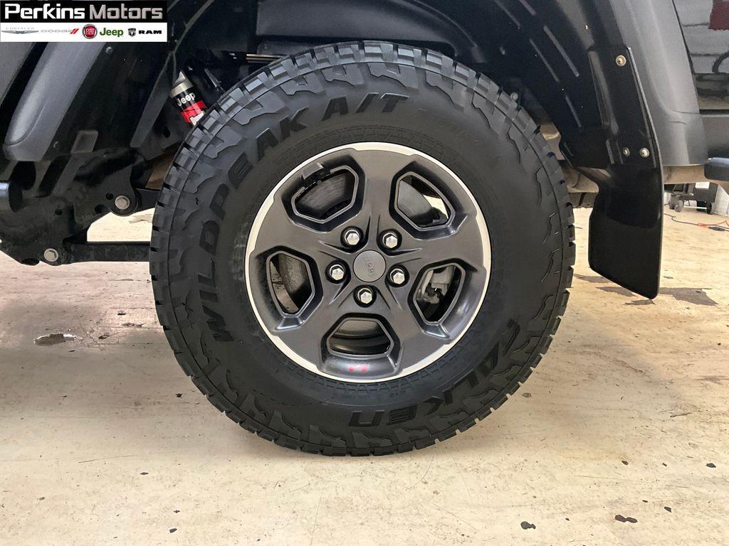 used 2022 Jeep Gladiator car, priced at $39,063
