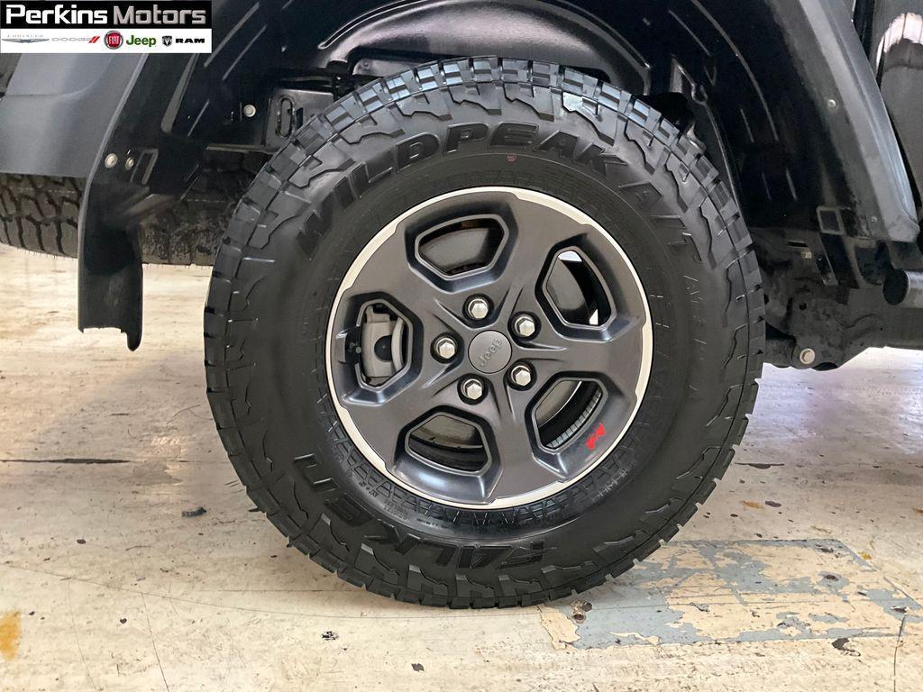 used 2022 Jeep Gladiator car, priced at $39,063