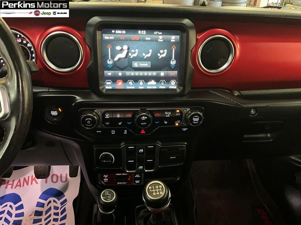 used 2022 Jeep Gladiator car, priced at $39,063