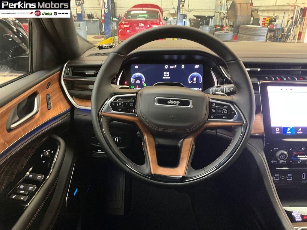 new 2025 Jeep Grand Cherokee L car, priced at $66,718