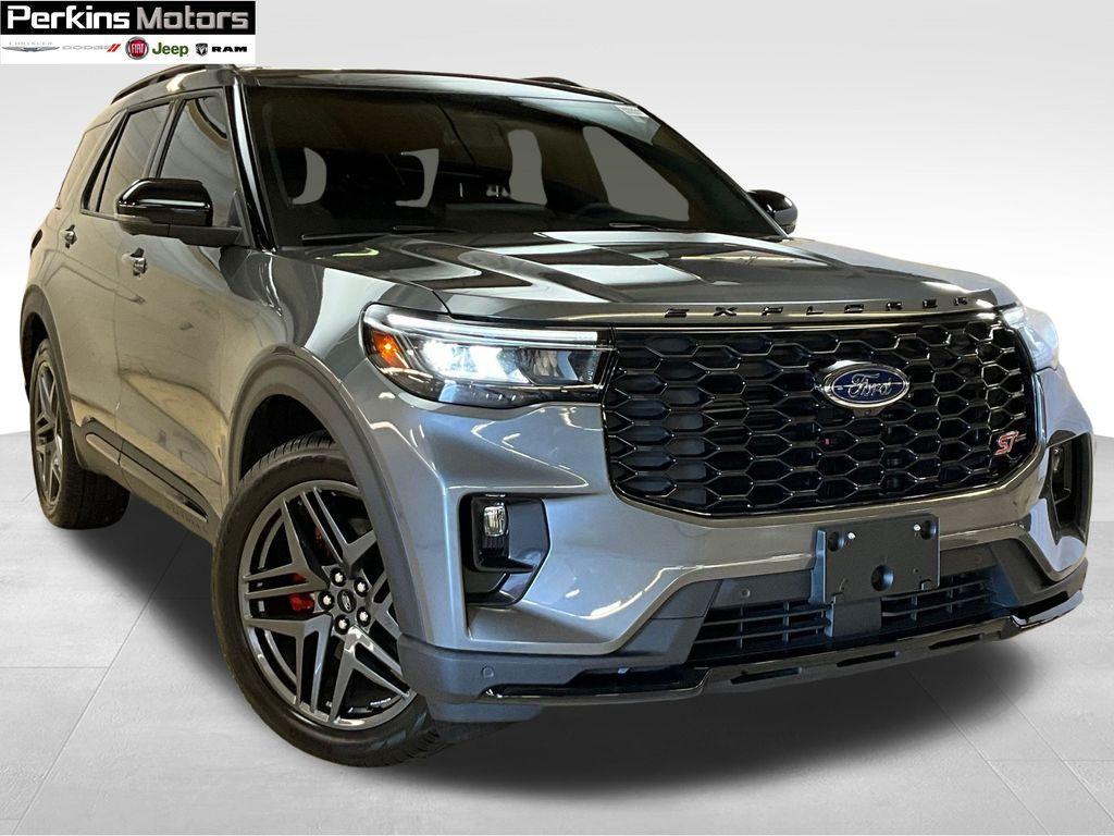 used 2025 Ford Explorer car, priced at $52,432