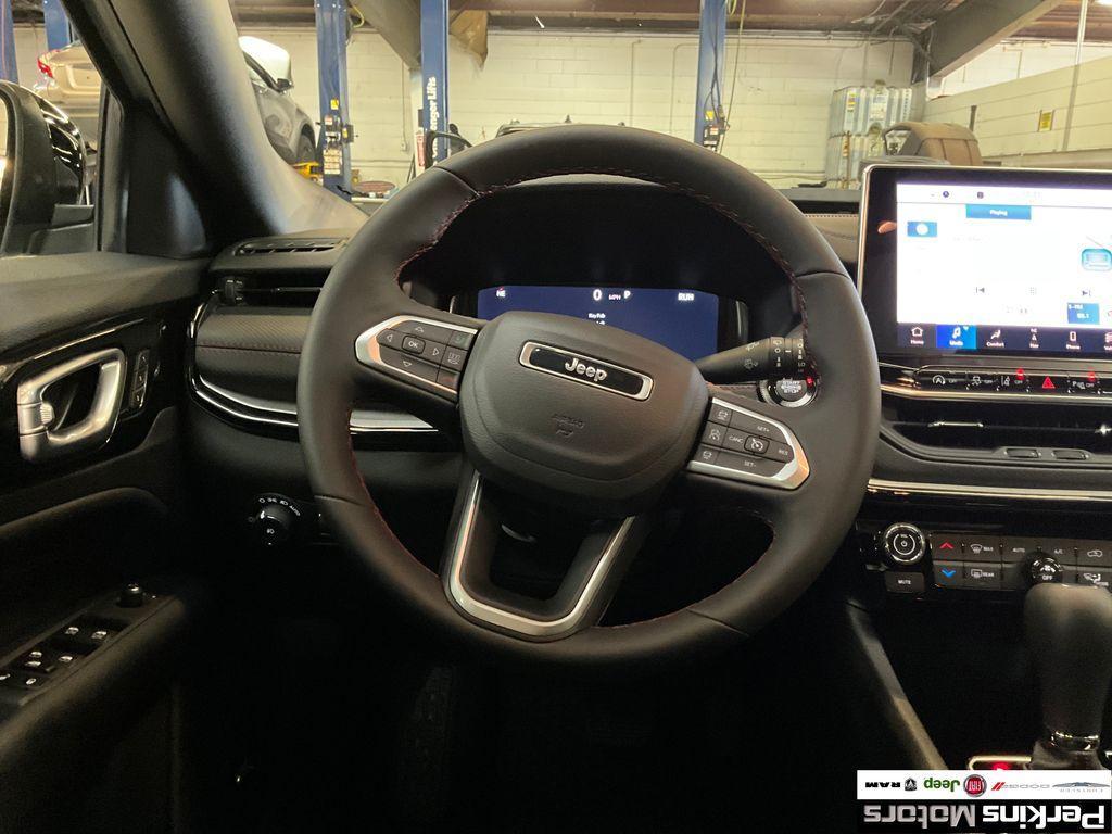 new 2025 Jeep Compass car, priced at $36,810