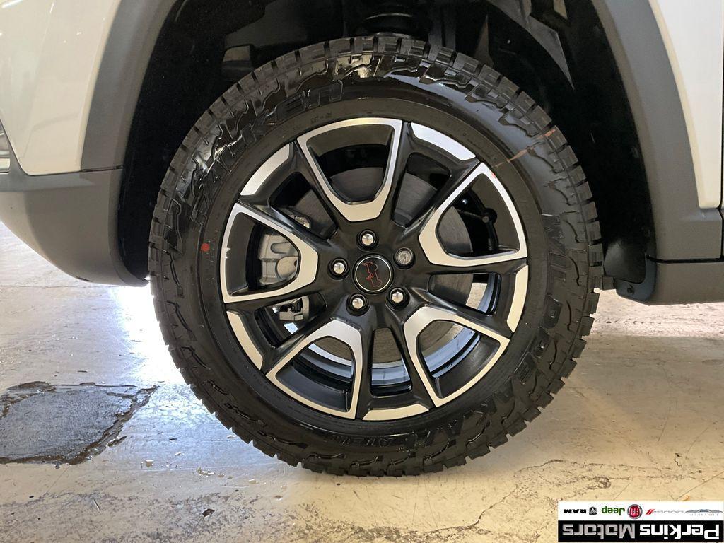 new 2025 Jeep Compass car, priced at $36,810