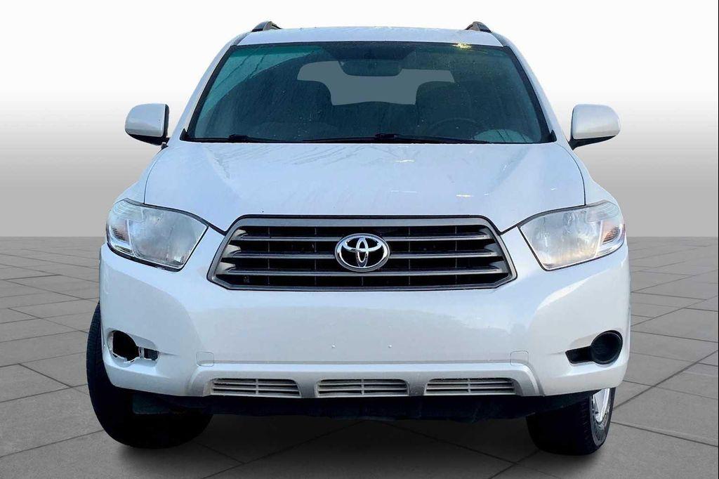 used 2010 Toyota Highlander car, priced at $4,236