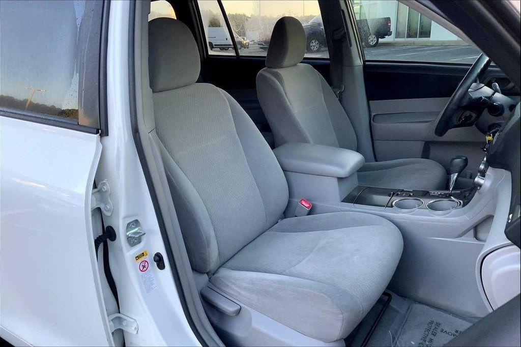 used 2010 Toyota Highlander car, priced at $4,236