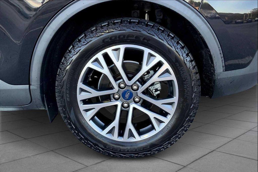 used 2020 Ford Escape car, priced at $18,519