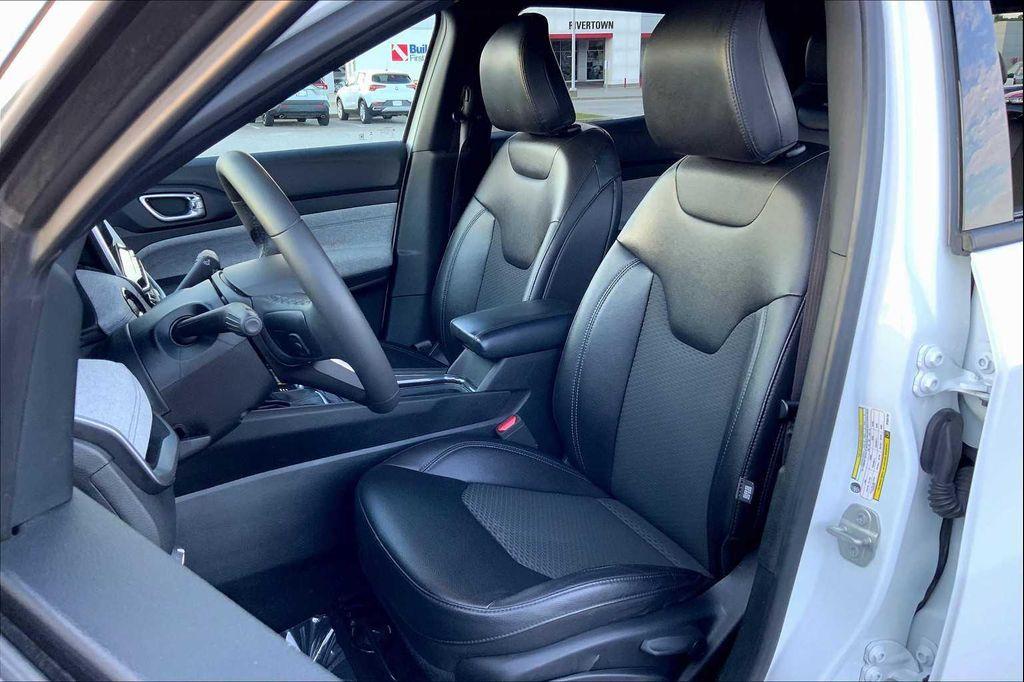 used 2024 Jeep Compass car, priced at $21,790
