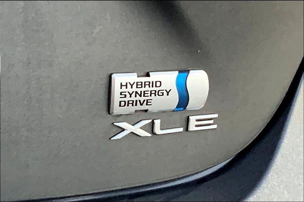 used 2016 Toyota Avalon Hybrid car, priced at $15,862