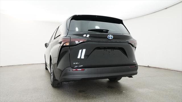 new 2025 Toyota Sienna car, priced at $48,967