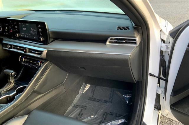 used 2021 Kia K5 car, priced at $21,704
