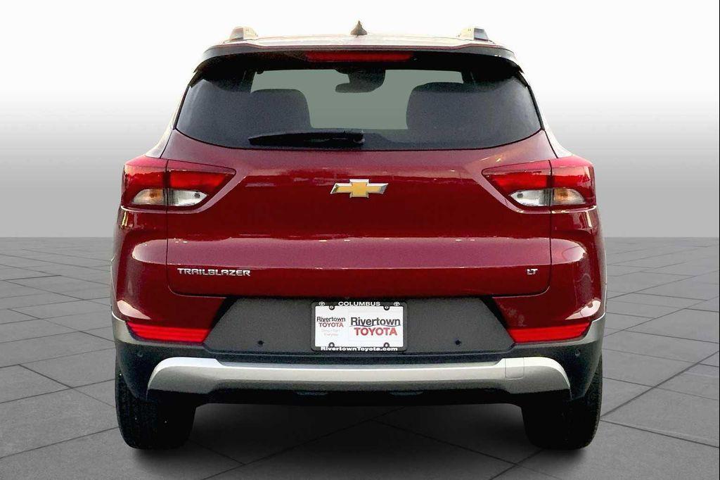 used 2025 Chevrolet TrailBlazer car, priced at $23,001