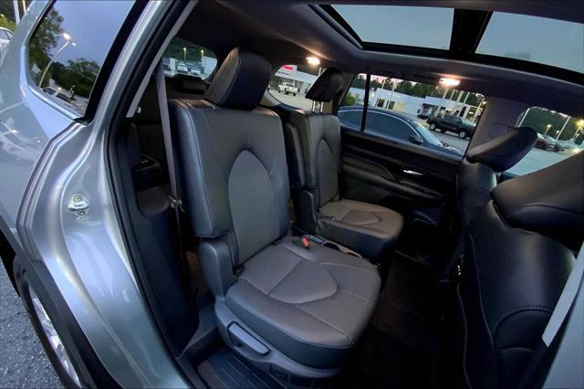 used 2024 Toyota Grand Highlander car, priced at $46,289