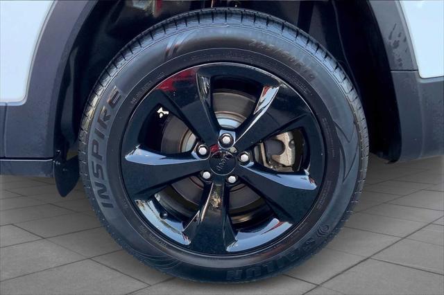 used 2018 Jeep Cherokee car, priced at $18,293