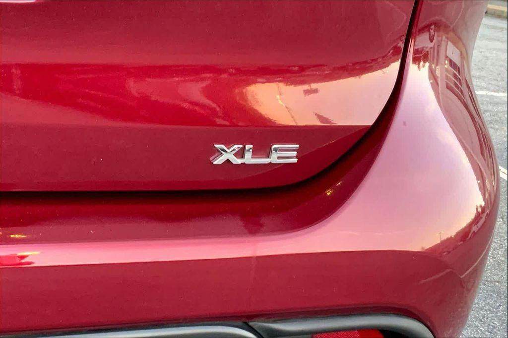 used 2025 Toyota Highlander car, priced at $44,586