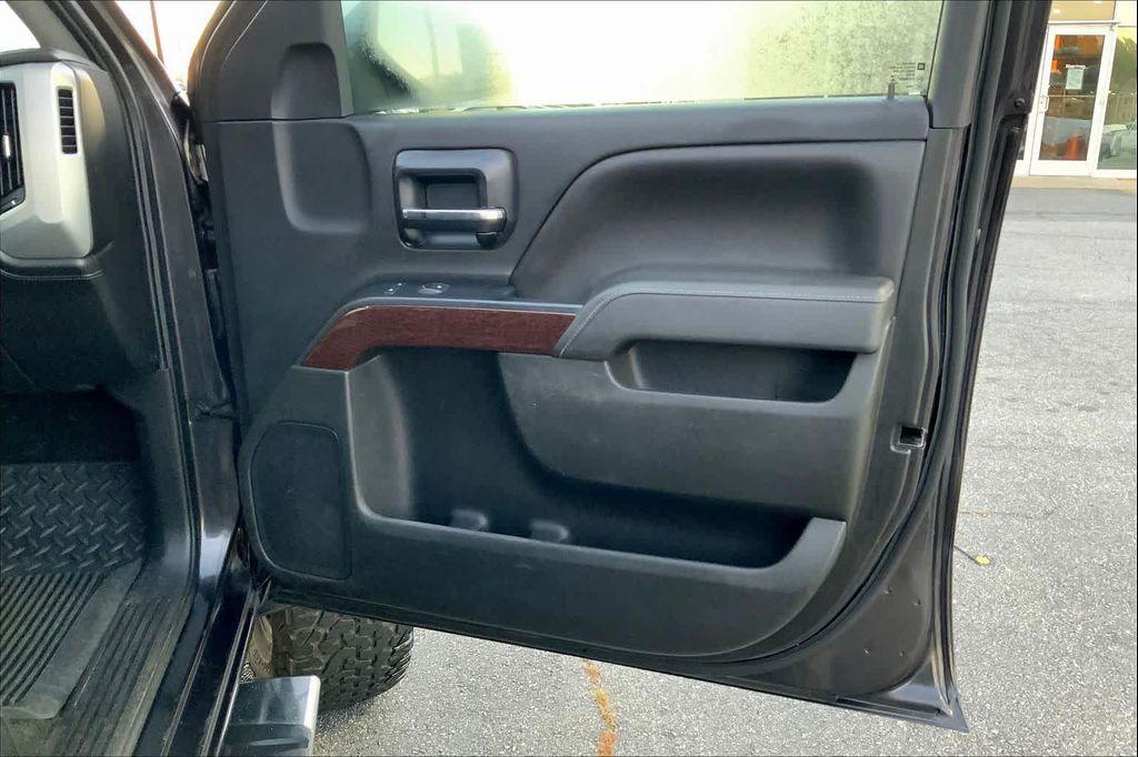 used 2014 GMC Sierra 1500 car, priced at $15,603