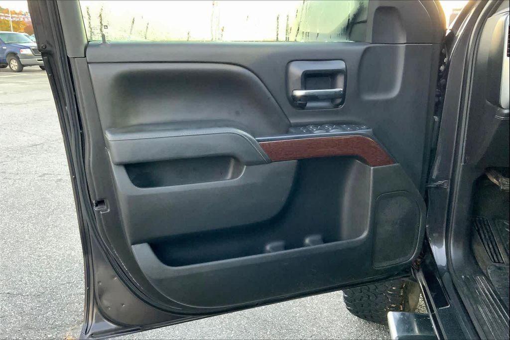 used 2014 GMC Sierra 1500 car, priced at $15,603