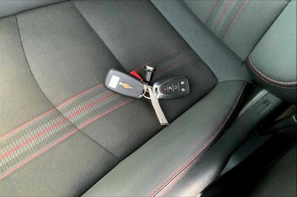 used 2023 Chevrolet Equinox car, priced at $23,316
