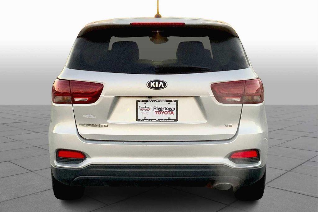 used 2020 Kia Sorento car, priced at $15,105