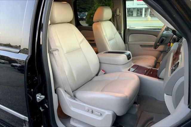 used 2012 Chevrolet Avalanche car, priced at $18,075