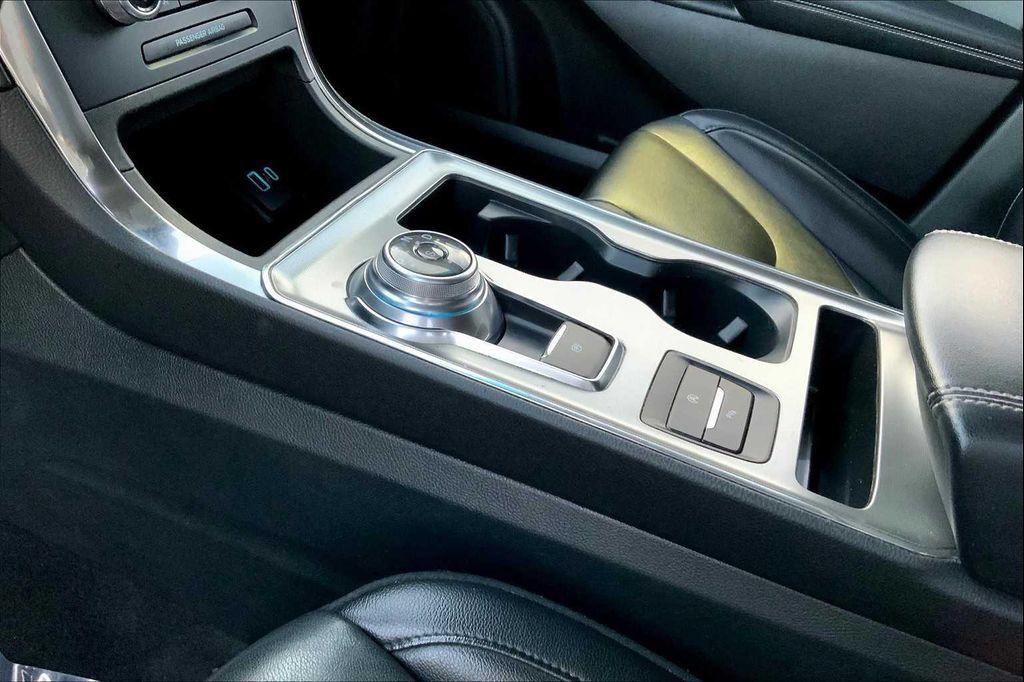 used 2022 Ford Edge car, priced at $20,032