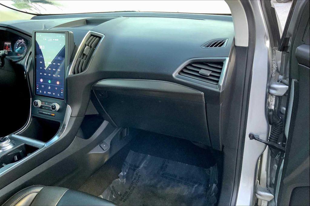 used 2022 Ford Edge car, priced at $20,032