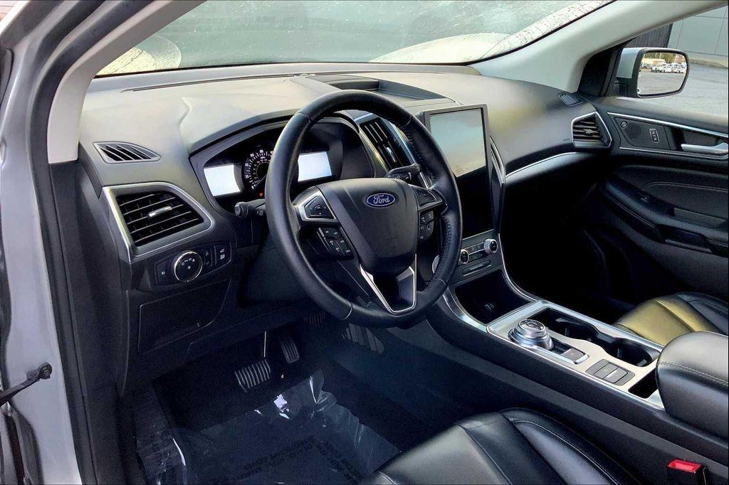 used 2022 Ford Edge car, priced at $20,032