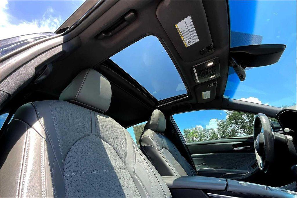 used 2021 Toyota Avalon Hybrid car, priced at $30,877