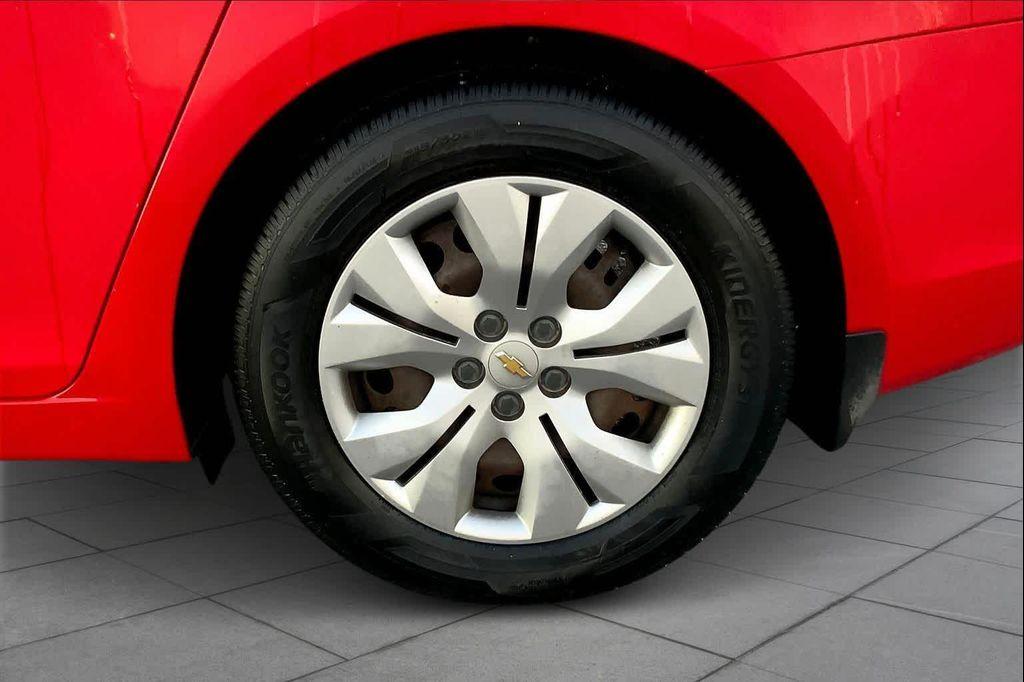 used 2016 Chevrolet Cruze Limited car, priced at $6,268