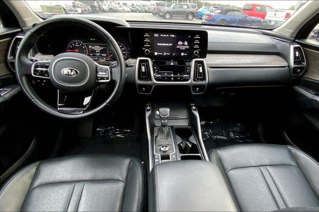 used 2021 Kia Sorento car, priced at $23,846