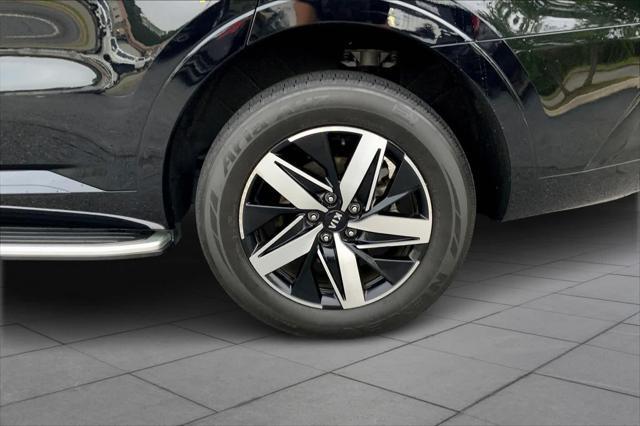 used 2021 Kia Sorento car, priced at $23,846
