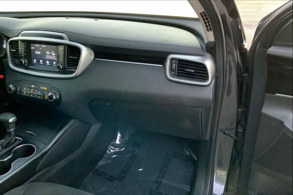 used 2019 Kia Sorento car, priced at $11,524