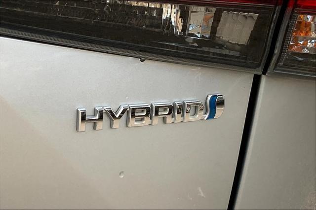 used 2023 Toyota Highlander Hybrid car, priced at $33,000