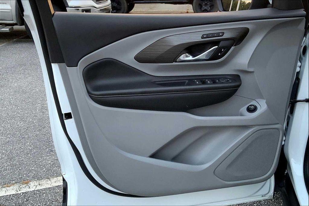 used 2023 GMC Terrain car, priced at $23,022