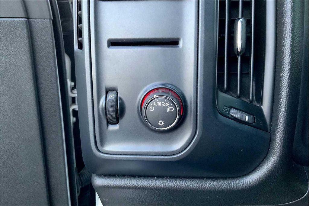used 2015 GMC Sierra 1500 car, priced at $22,644