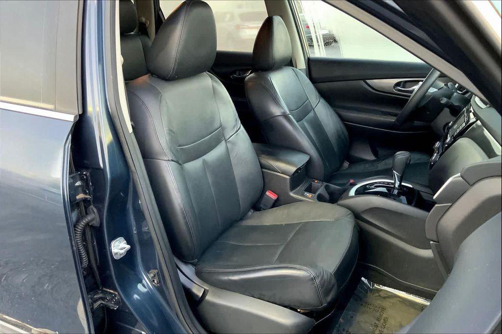 used 2015 Nissan Rogue car, priced at $11,962