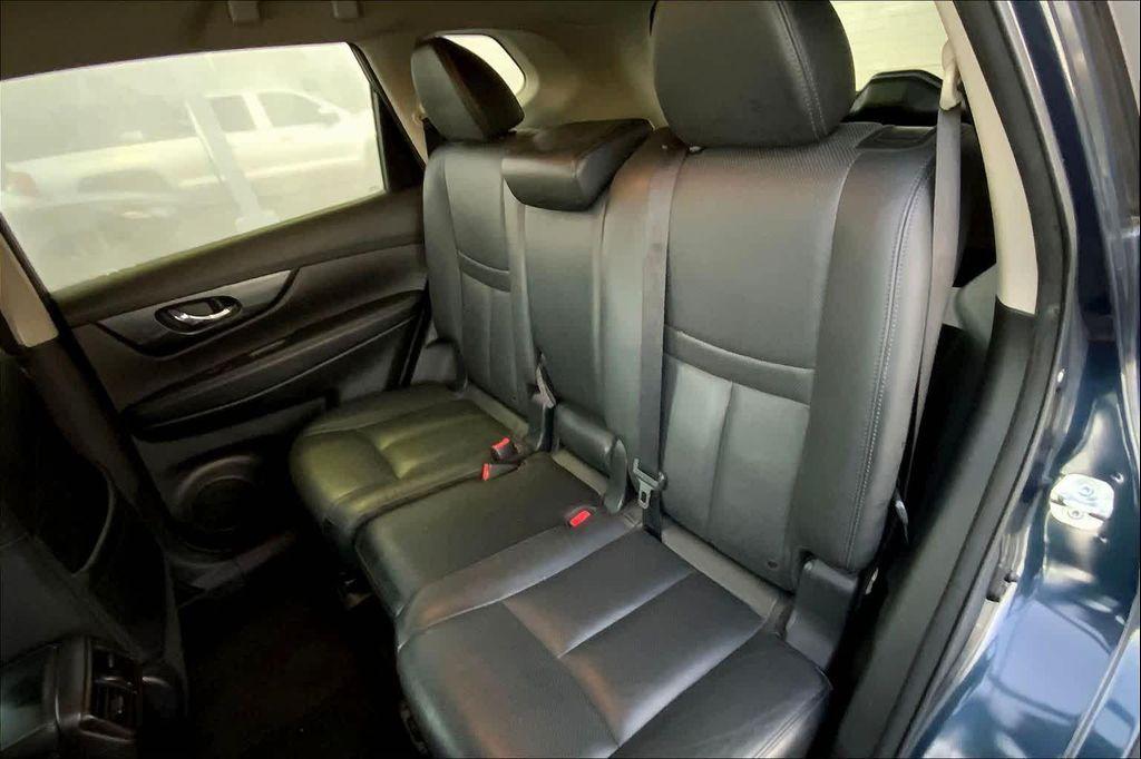 used 2015 Nissan Rogue car, priced at $11,962