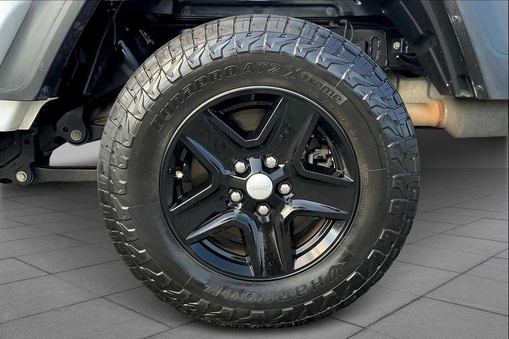 used 2020 Jeep Gladiator car, priced at $26,269