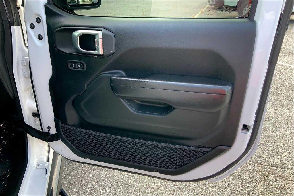 used 2020 Jeep Gladiator car, priced at $26,269