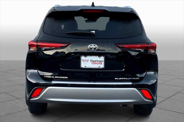 used 2025 Toyota Highlander car, priced at $53,348