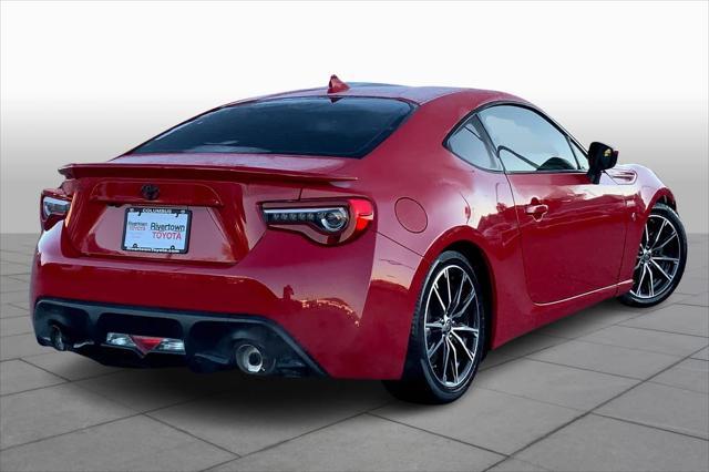 used 2017 Toyota 86 car, priced at $20,452