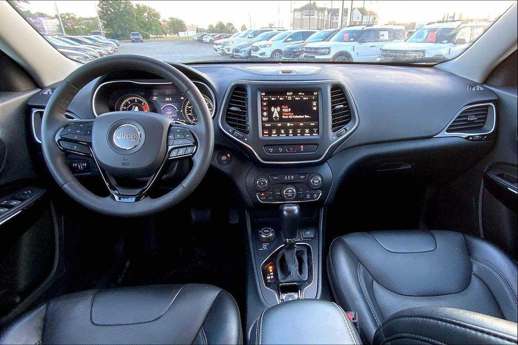 used 2023 Jeep Cherokee car, priced at $22,889