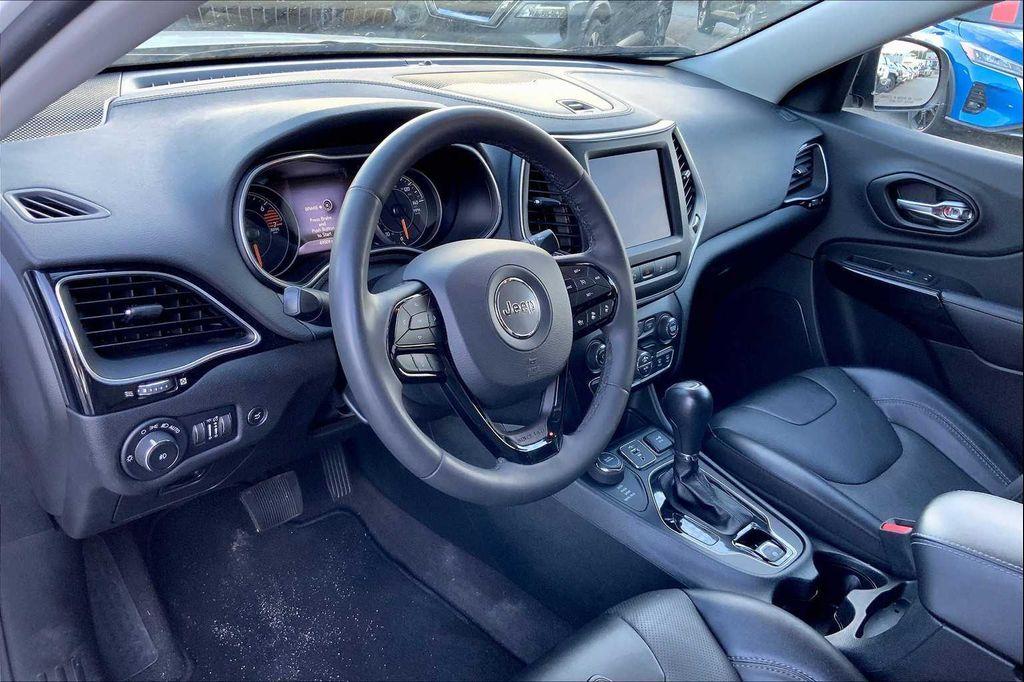 used 2023 Jeep Cherokee car, priced at $22,889