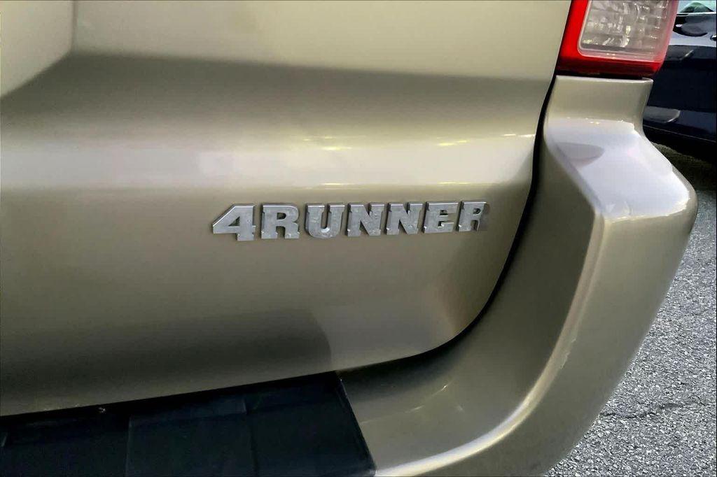 used 2006 Toyota 4Runner car, priced at $11,823