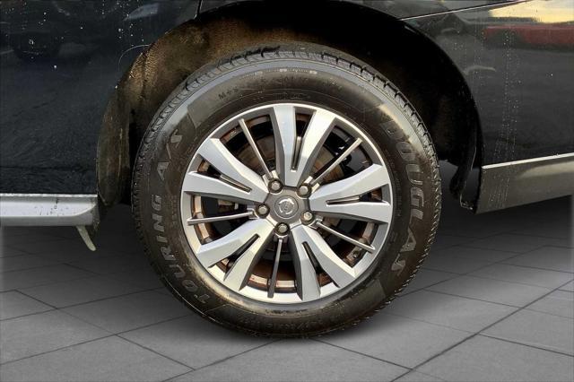 used 2019 Nissan Pathfinder car, priced at $16,455