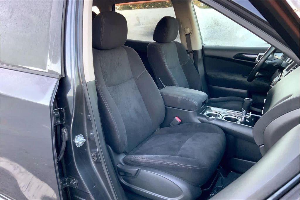 used 2013 Nissan Pathfinder car, priced at $6,433